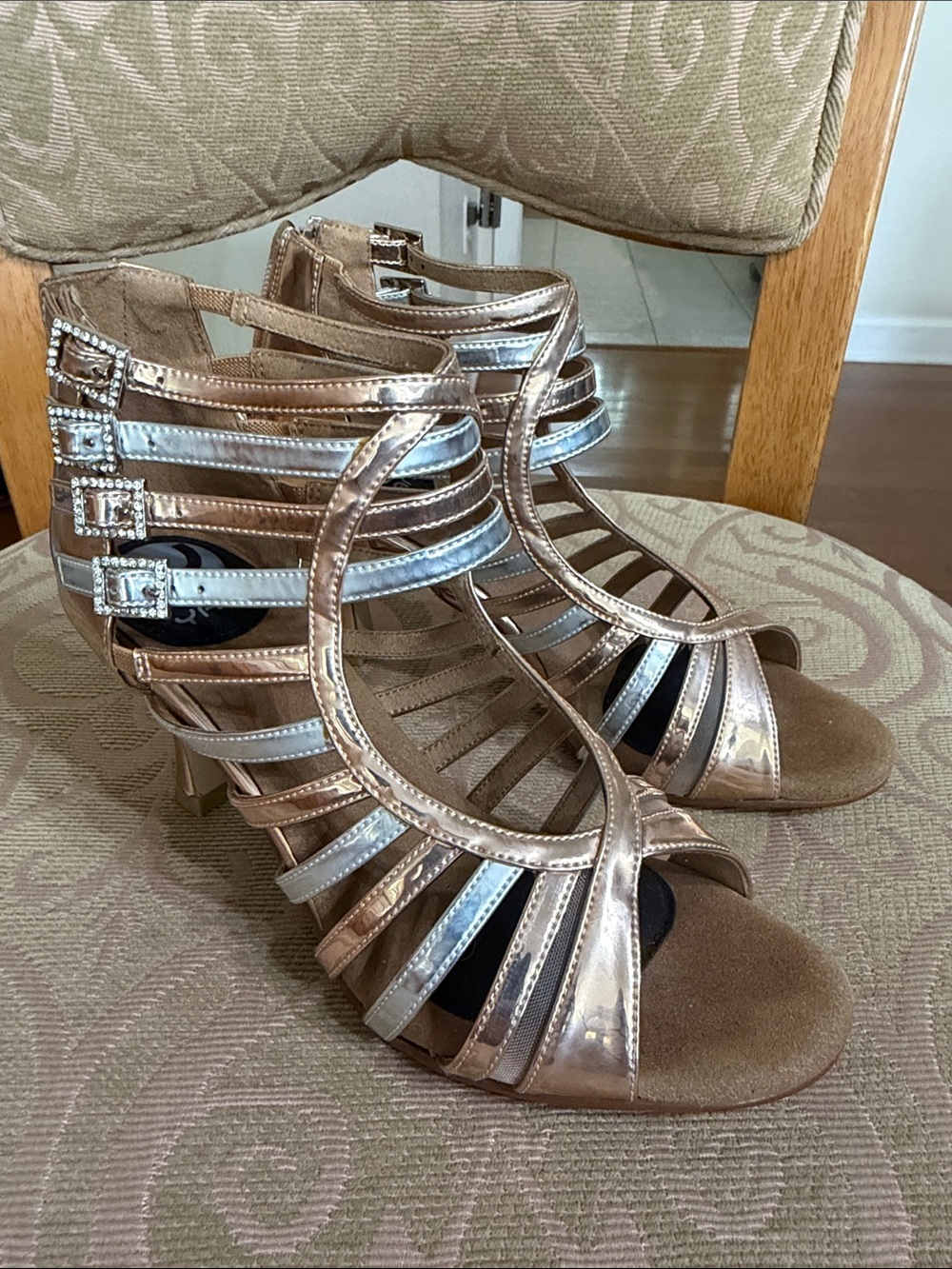 EUC Sz 6.5 YAMI Latin Ballroom Dance Heels 2.75” heel height.